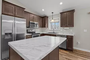 3500 Bridgeview Dr SE, Rochester, MN 55904 - Photo 5