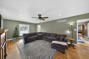 2306 15th Ave SW, Austin, MN 55912 - Photo 5