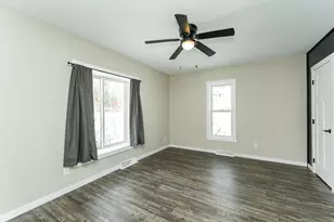 208 3rd Ave NW, Kasson, MN 55944 - Photo 9