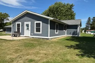 401 Joe Horachek St E, Goodridge, MN 56725 - Photo 3