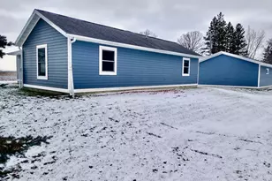 401 Joe Horachek St E, Goodridge, MN 56725 - Photo 3