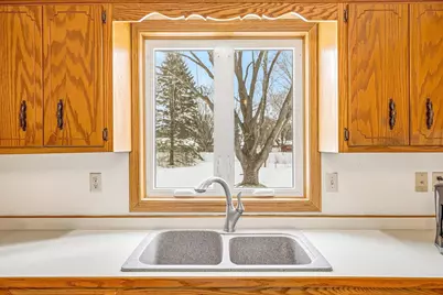 1924 Pleasant Avenue, Saint Cloud, MN 56303 - Photo 15