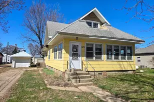 521 Washington Ave, Holland, MN 56139 - Photo 3