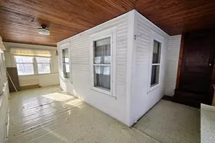 521 Washington Ave, Holland, MN 56139 - Photo 5