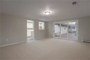 19115 Homestead Cir, Eden Prairie, MN 55346 - Photo 5