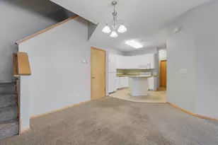 1556 Independence Dr, Northfield, MN 55057 - Photo 9