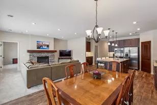 13585 Crownline Dr NE, Prior Lake, MN 55372 - Photo 11