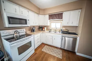 907 40th St NW, Rochester, MN 55901 - Photo 13