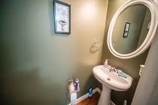 907 40th St NW, Rochester, MN 55901 - Photo 17