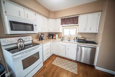 907 40th Street NW, Rochester, MN 55901 - Photo 13