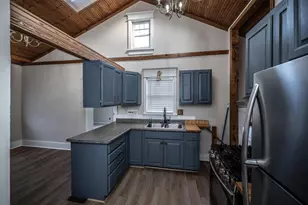 315 Annapolis St W, Saint Paul, MN 55118 - Photo 13