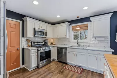 38610 Grand Avenue, North Branch, MN 55056 - Photo 9