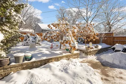 5325 Chowen Avenue S, Minneapolis, MN 55410 - Photo 23