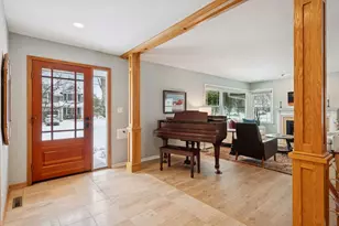 5501 Park Pl, Edina, MN 55424 - Photo 3