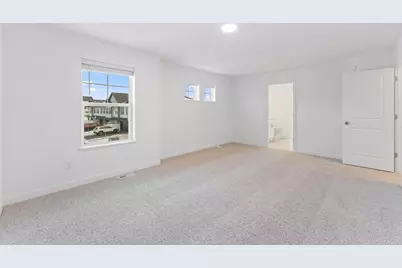 5233 Long Pointe Pass, Woodbury, MN 55129 - Photo 13