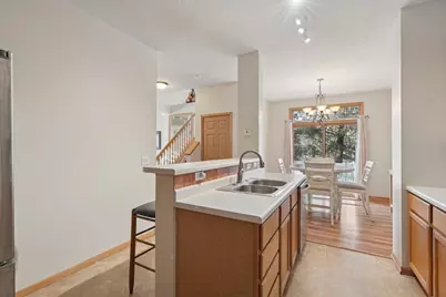 3824 Vermilion Court S #101, Eagan, MN 55122 - Photo 11