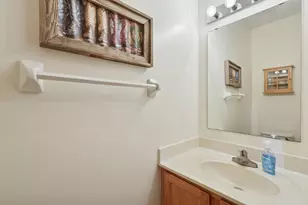 3824 Vermilion Ct S, Eagan, MN 55122 - Photo 13