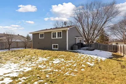 8940 Yucca Lane N, Maple Grove, MN 55369 - Photo 31