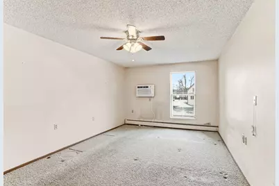 3232 Fremont Avenue N #111, Minneapolis, MN 55412 - Photo 11