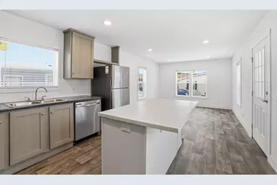 1267 Onondaga Street NE, Fridley, MN 55432 - Photo 5