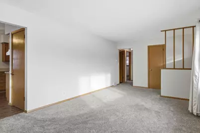 4500 Woodbine Lane N, Brooklyn Center, MN 55429 - Photo 7