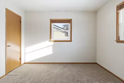 4500 Woodbine Lane N, Brooklyn Center, MN 55429 - Photo 21