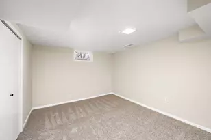 3332 Webster Ave S, Saint Louis Park, MN 55416 - Photo 23