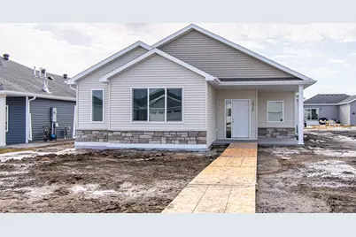 2566 69th Avenue S, Fargo, ND 58104 - Photo 1