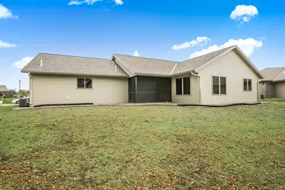 107 Barry Loop NW, Richmond, MN 56368 - Photo 3