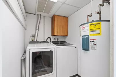 2670 Oxford Street N #242, Roseville, MN 55113 - Photo 17