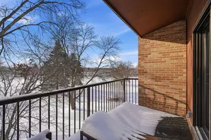 2670 Oxford St N, Roseville, MN 55113 - Photo 19