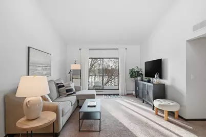 2670 Oxford Street N #242, Roseville, MN 55113 - Photo 3