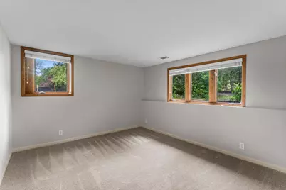 16101 Hilltop Road, Eden Prairie, MN 55347 - Photo 21