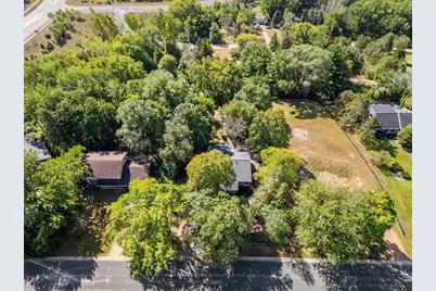 16101 Hilltop Road, Eden Prairie, MN 55347 - Photo 35
