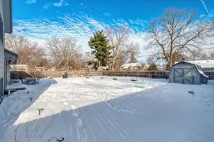 7864 Penn Ave N, Brooklyn Park, MN 55444 - Photo 25