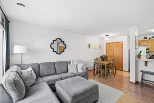 6240 158th St W, Apple Valley, MN 55124 - Photo 7