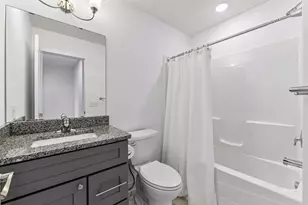 3141 Clover Ridge Dr, Chaska, MN 55318 - Photo 13