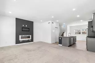 3141 Clover Ridge Dr, Chaska, MN 55318 - Photo 3