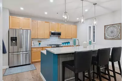 209 8th Street E #201, Saint Paul, MN 55101 - Photo 11