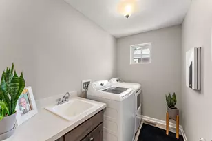 7025 Huckleberry Dr, Excelsior, MN 55331 - Photo 35