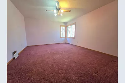 35448 Highway 47 NW, Cambridge, MN 55008 - Photo 13