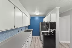 4521 Cedar Lk Rd S, Saint Louis Park, MN 55416 - Photo 9