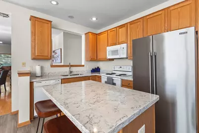 17829 38th Avenue N, Plymouth, MN 55446 - Photo 3