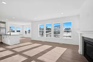 2942 Trinity Dr, Shakopee, MN 55379 - Photo 9