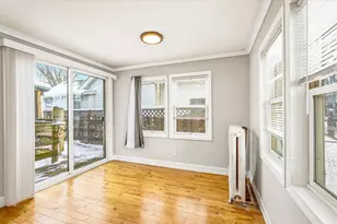 829 Lawson Ave E, Saint Paul, MN 55106 - Photo 5