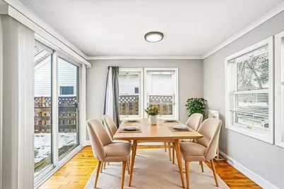 829 Lawson Avenue E, Saint Paul, MN 55106 - Photo 3