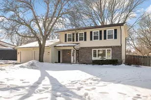 3835 Harbor Ln N, Plymouth, MN 55446 - Photo 29