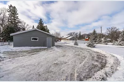 1221 Knight Avenue N, Thief River Falls, MN 56701 - Photo 17