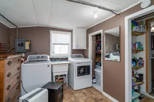 1221 Knight Ave N, Thief River Falls, MN 56701 - Photo 15