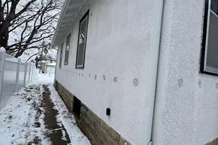 934 Ottawa Ave, West Saint Paul, MN 55118 - Photo 3